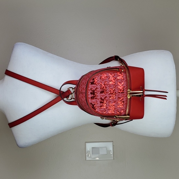🎉2xHP🎉Michael Kors ♥️NWT♥️ Rhea Zip XS Backpack in Fire Engine Red!♥️♥️♥️ - Picture 14 of 16
